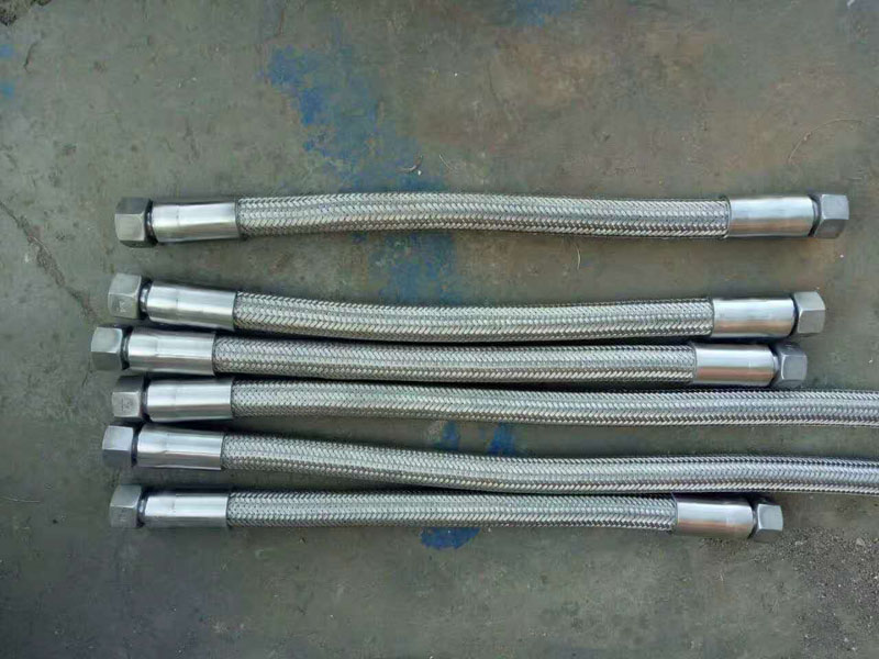 絲扣型金屬軟管（guǎn）